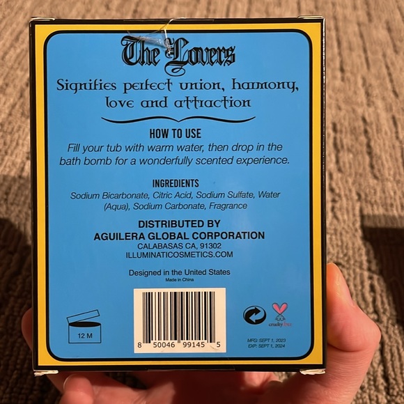 Heart shaped Valentines bath bomb NWT - Picture 3 of 3